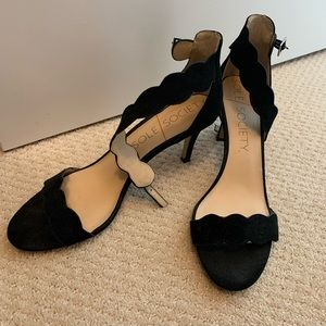 Sole Society Scallop heels worn once!!